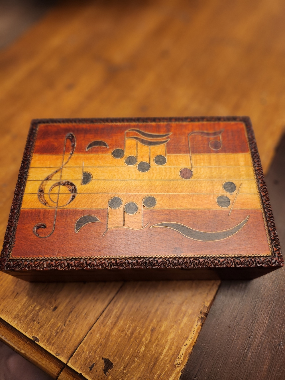 Handcrafted Polish Wooden Music Notes Keepsake Box - Brown & Tan